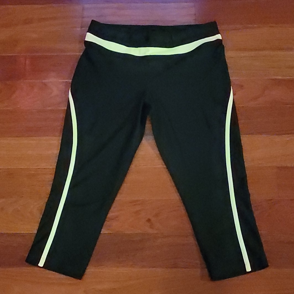 Fila M long sleeve black & neon yellow workout set - Picture 11 of 15
